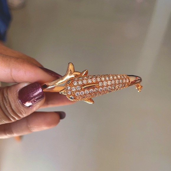 Brand New Fashion fancy designer Bracelet for women (Rose Gold) - Picture 3 of 5